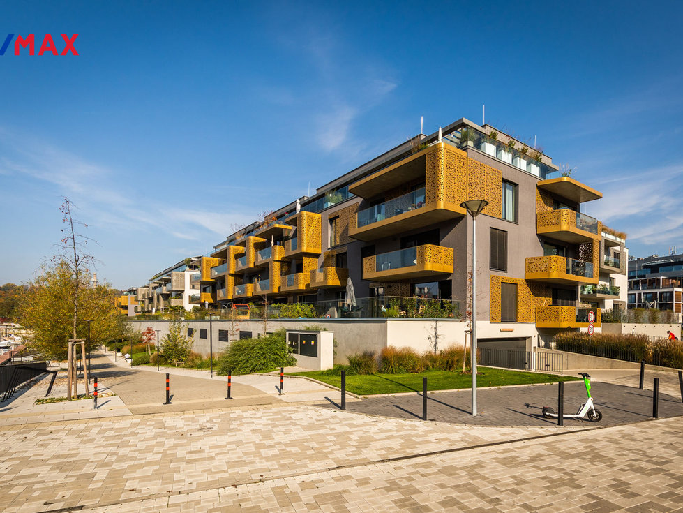 Prodej bytu 1+kk, garsoniery 40 m², Praha