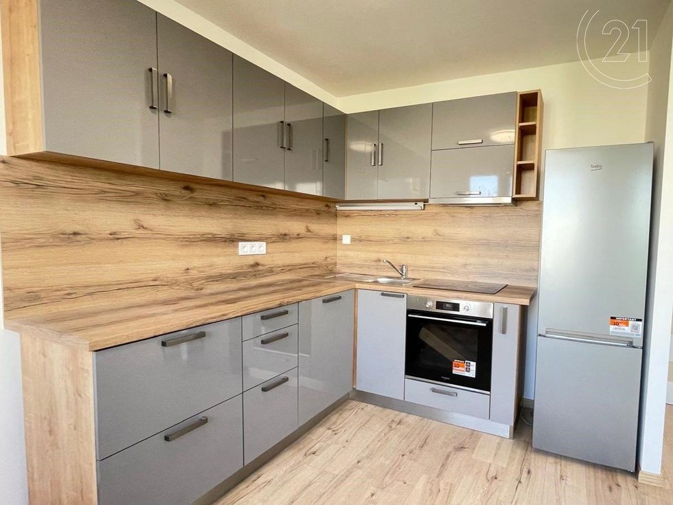 Pronájem bytu 3+kk 60 m², Praha