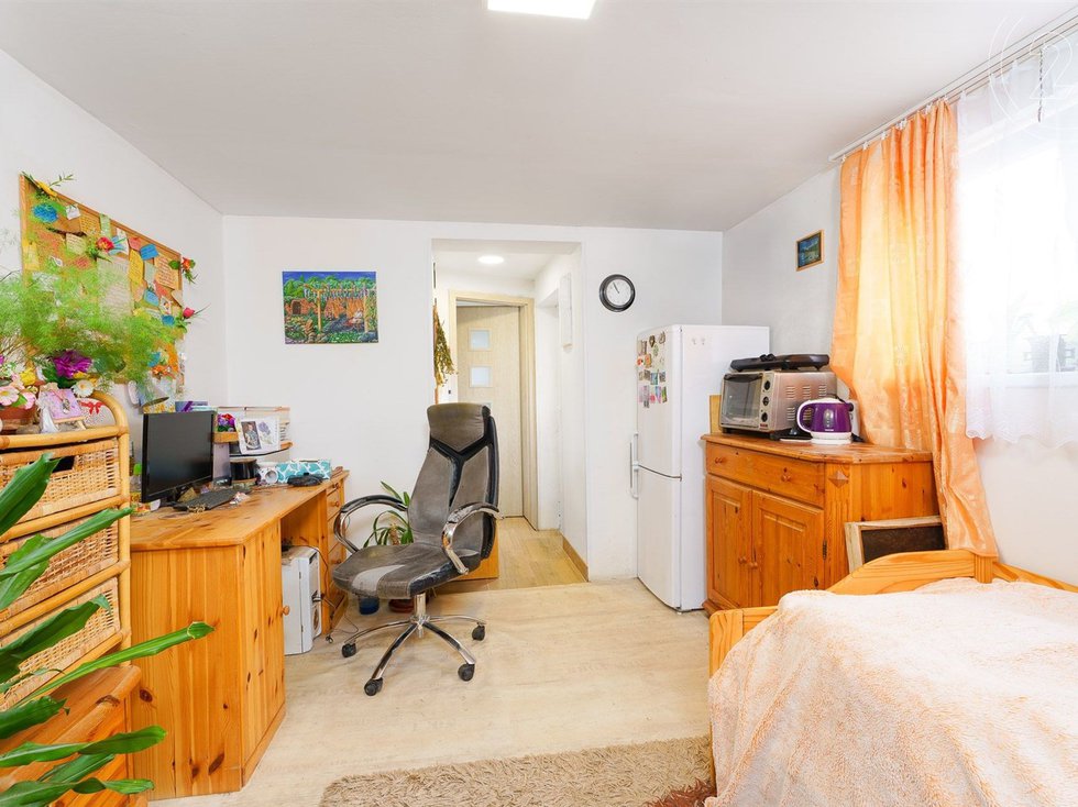 Prodej chaty 40 m², Libušín