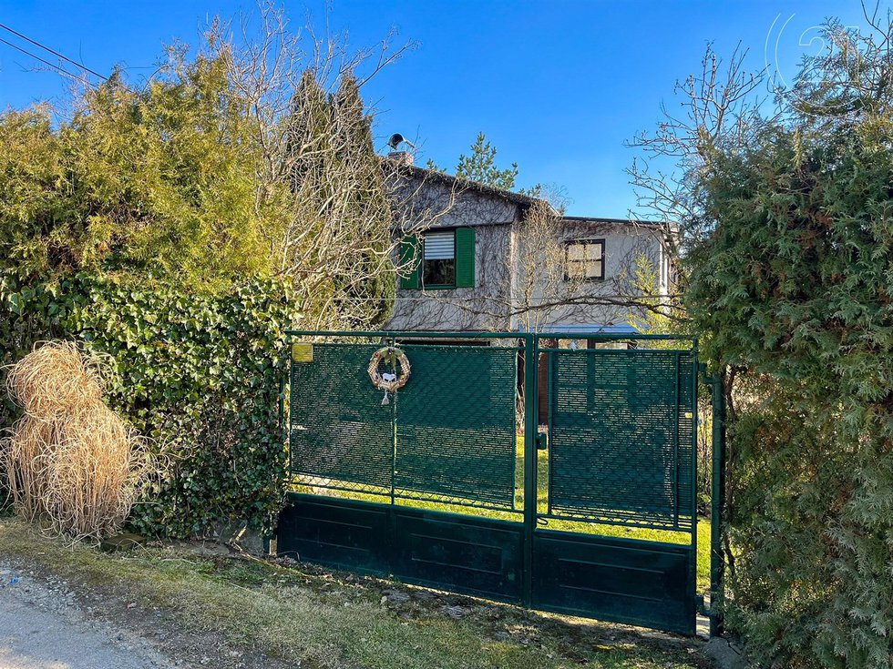 Prodej chaty 65 m², Nespeky