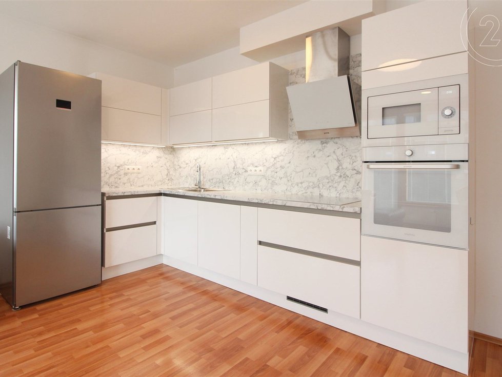 Pronájem bytu 3+kk 86 m², Praha