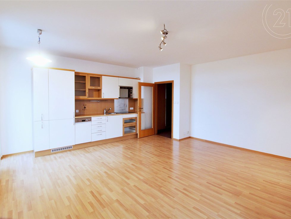 Pronájem bytu 2+kk 57 m², Praha