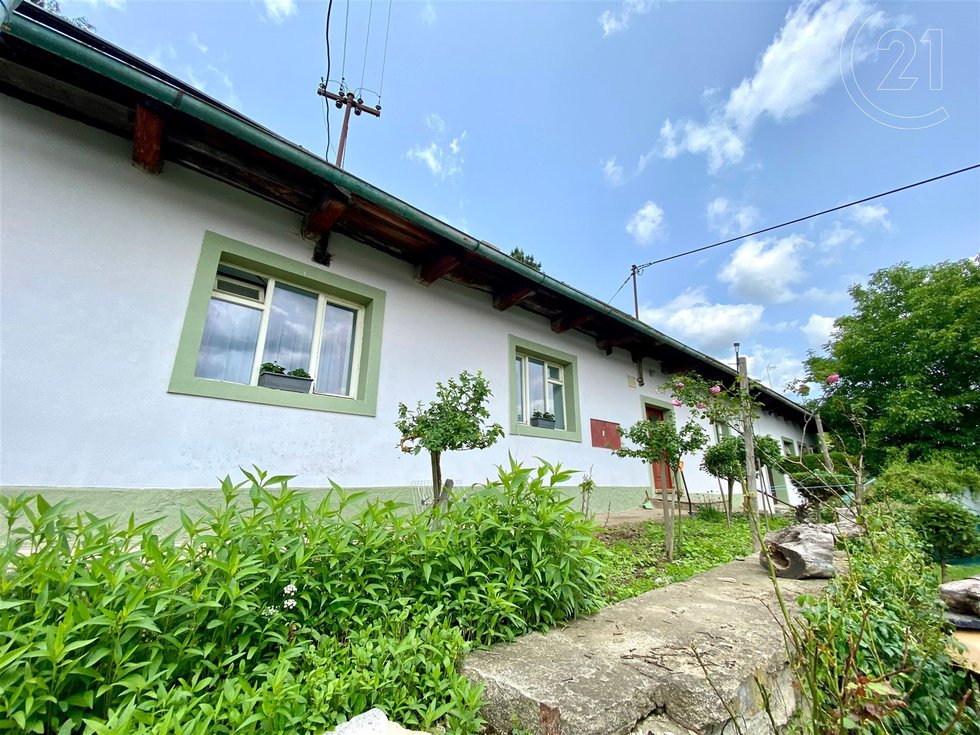 Pronájem rodinného domu 130 m², Červené Janovice