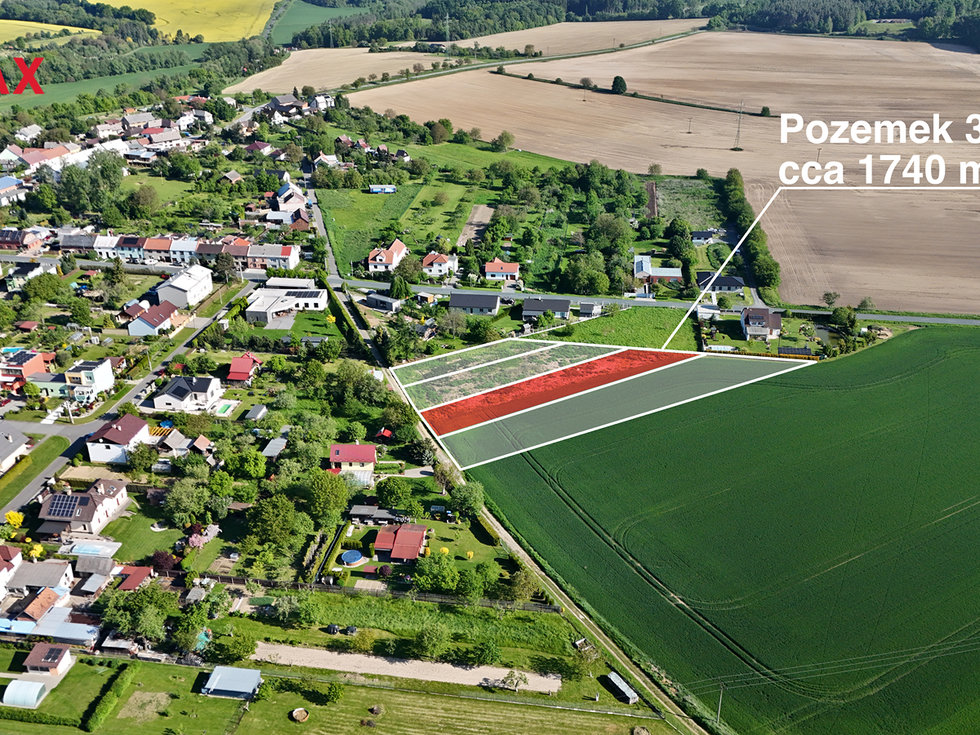Prodej stavební parcely 1740 m², Lazníky