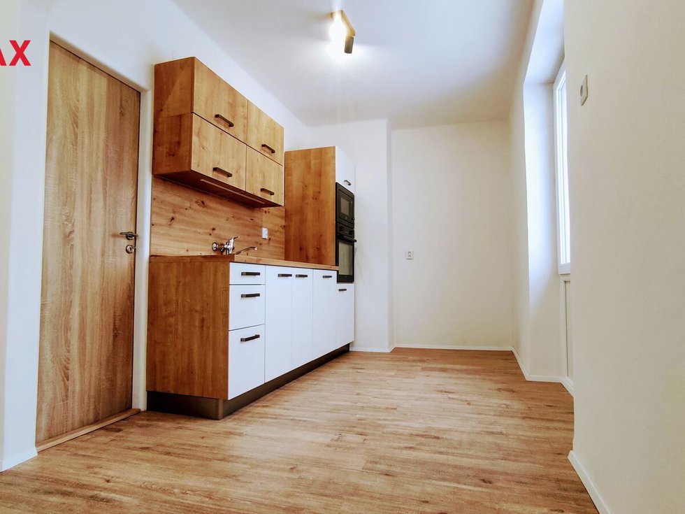 Pronájem bytu 2+kk 60 m², Moravský Beroun