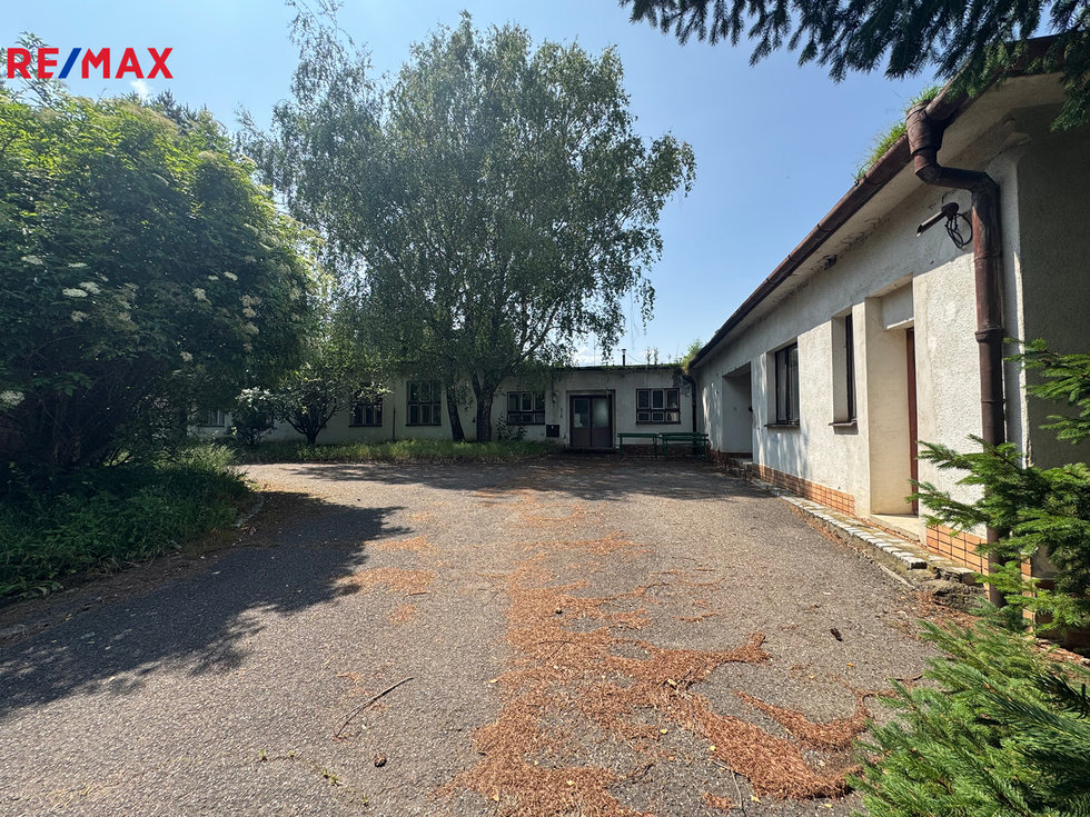 Prodej Ostatních komerčních prostor 4428 m², Kunovice