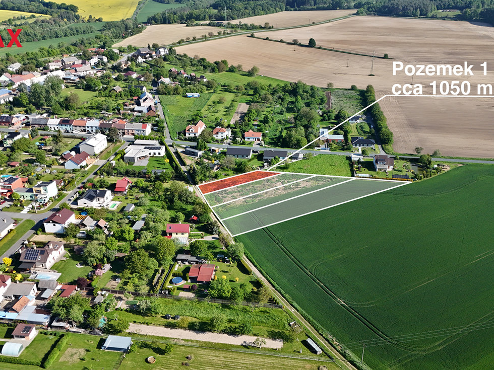 Prodej stavební parcely 1050 m², Lazníky
