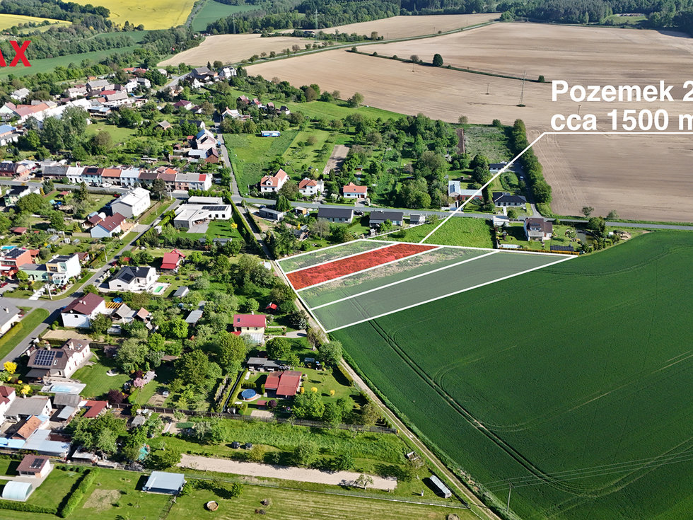 Prodej stavební parcely 1500 m², Lazníky