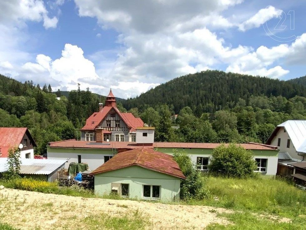 Prodej rodinného domu 590 m², Josefův Důl