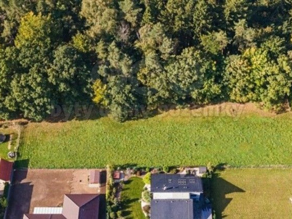 Prodej stavební parcely 4297 m², Louňovice