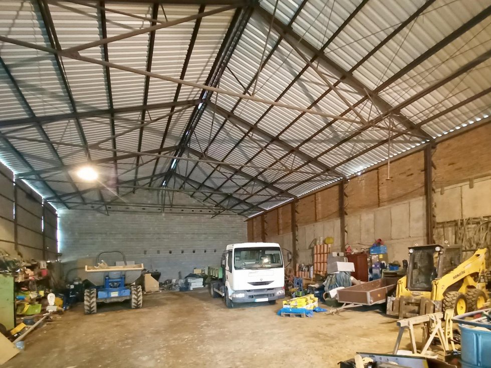 Pronájem skladu 350 m², Zaječov