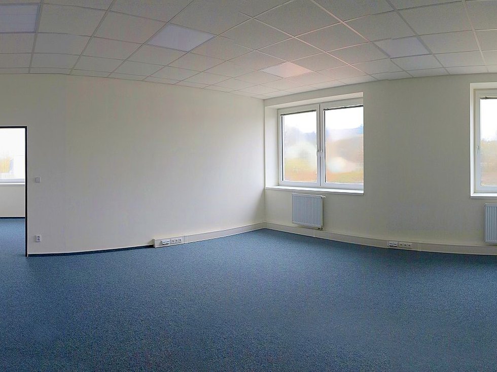 Pronájem kanceláře 50 m², Králův Dvůr