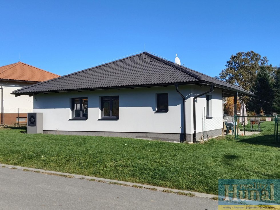 Prodej rodinného domu 89 m², Ústrašín