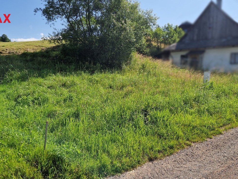 Prodej stavební parcely 373 m², Dolní Dobrouč