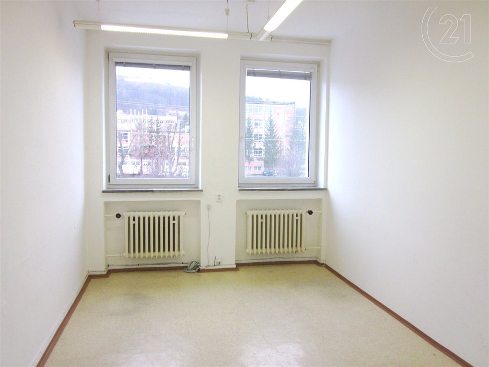 Pronájem kanceláře 17 m², Zlín