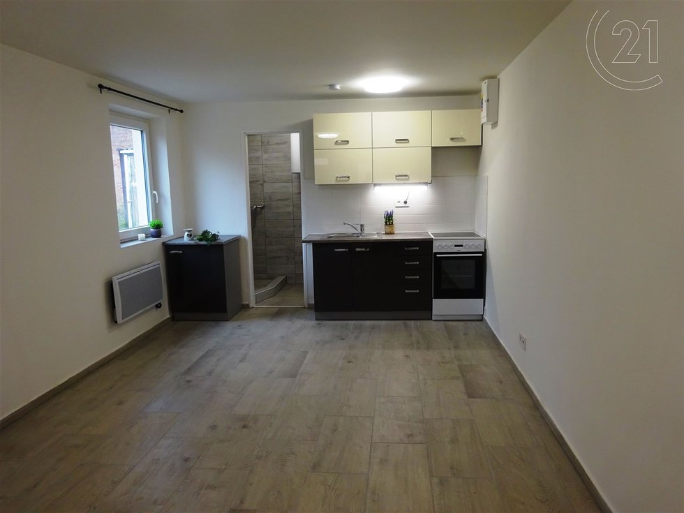 Pronájem obchodu 26 m², Holešov