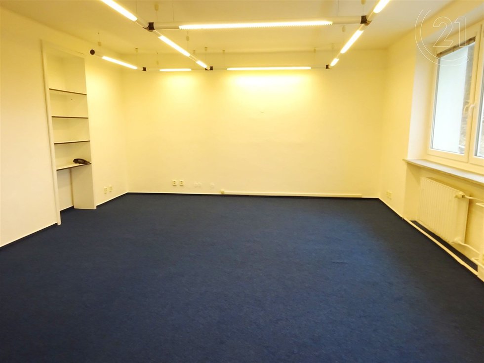 Pronájem kanceláře 36 m², Zlín