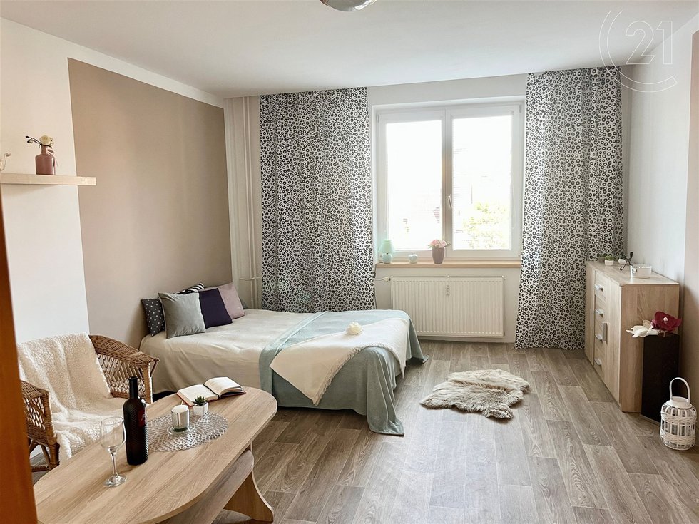 Prodej bytu 1+1 34 m², Vsetín