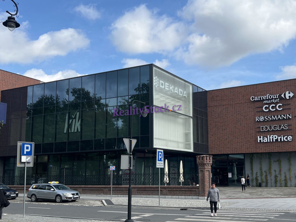 Prodej obchodu 2900 m², Praha