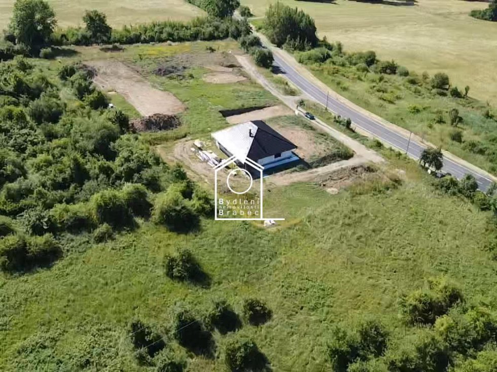 Prodej stavební parcely 2002 m², Svojkov