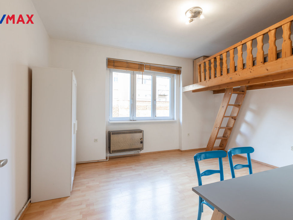 Pronájem bytu 1+kk, garsoniery 27 m², Praha