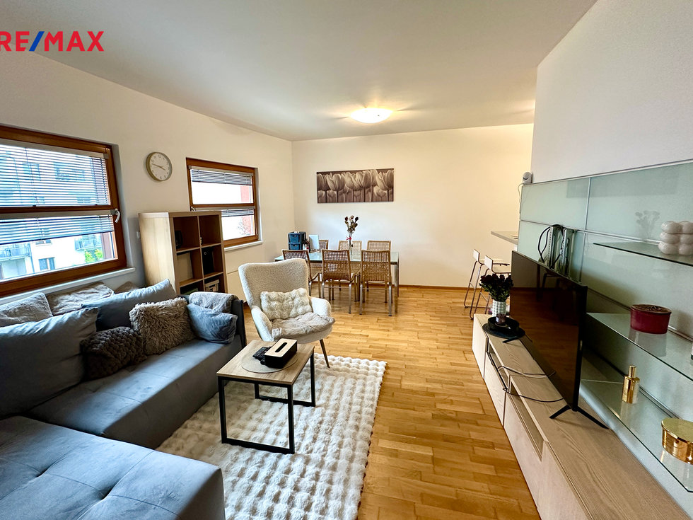 Pronájem bytu 2+kk 60 m², Praha