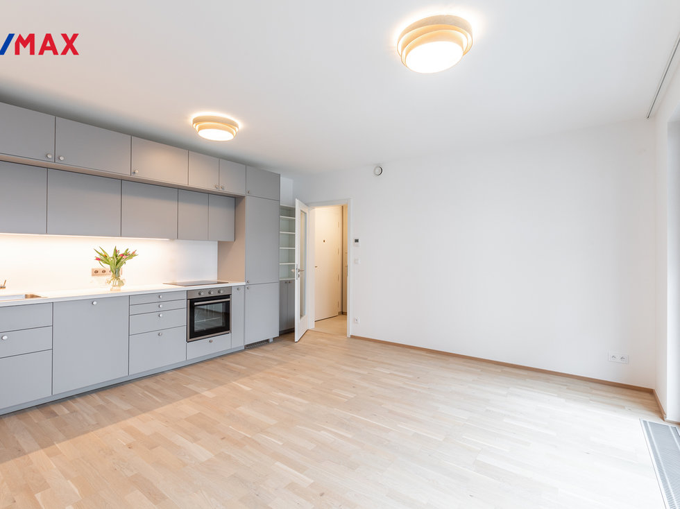 Pronájem bytu 1+kk, garsoniery 32 m², Praha