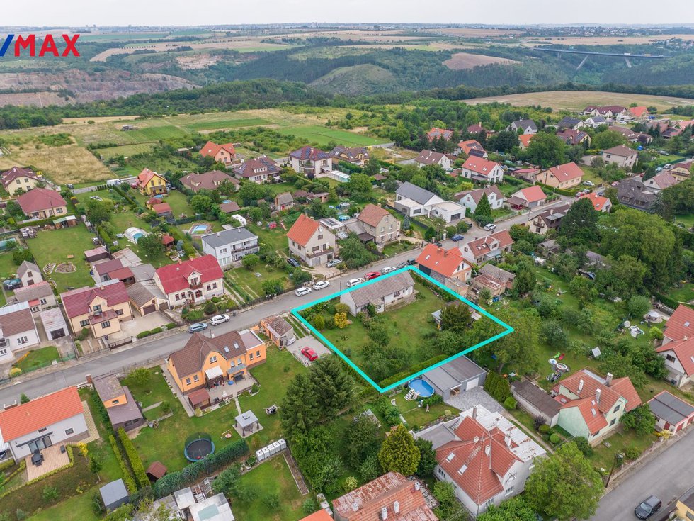 Prodej stavební parcely 1063 m², Kosoř