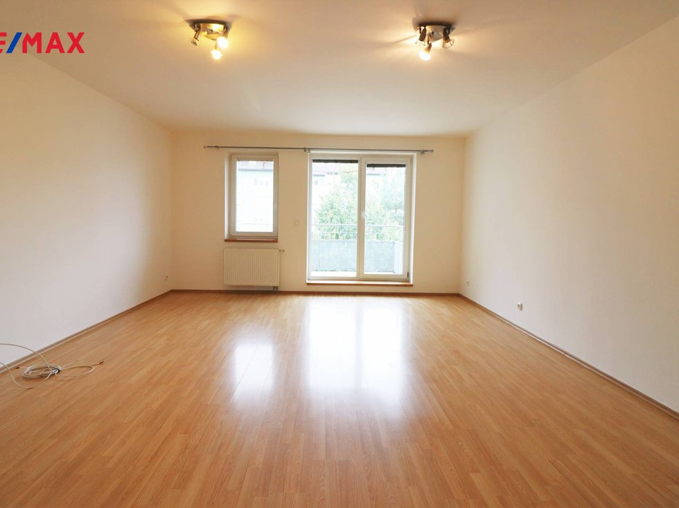 Pronájem bytu 2+kk 66 m², Praha
