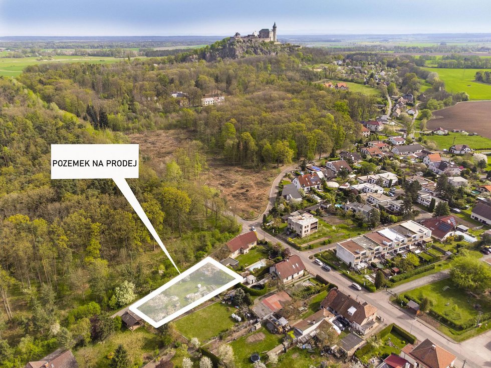 Prodej stavební parcely 748 m², Ráby