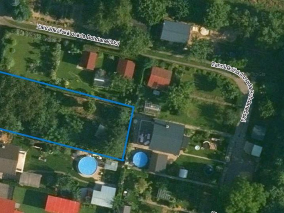 Prodej zahrady 437 m², Hradec Králové