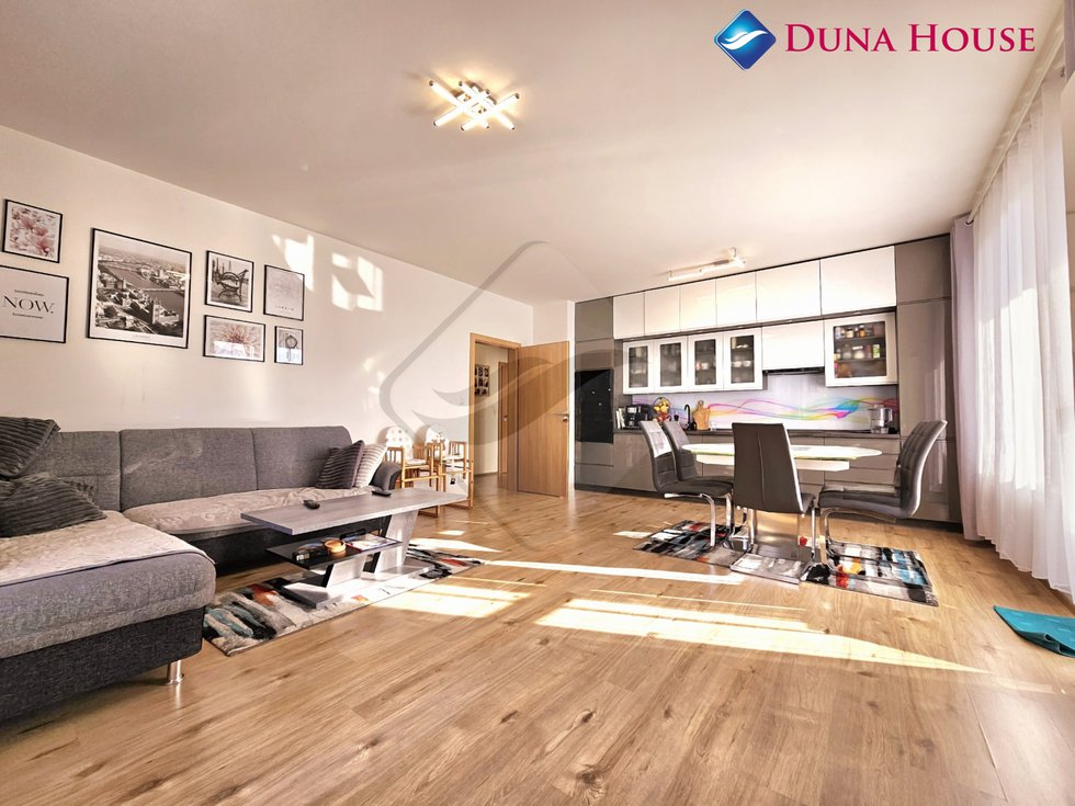 Prodej bytu 3+kk 79 m², Praha