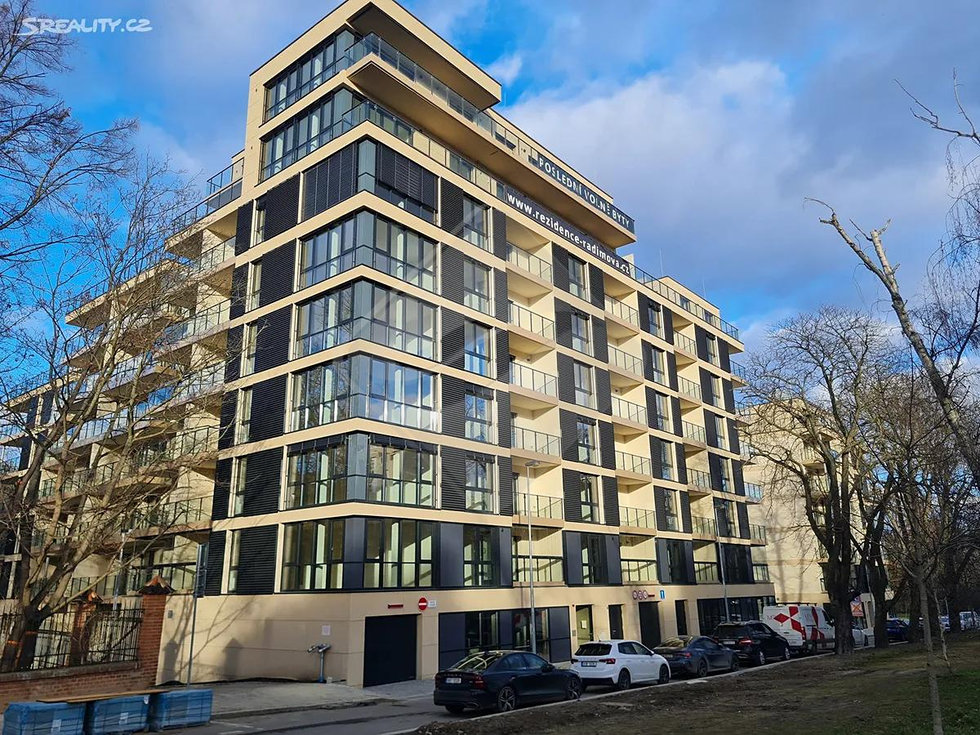 Pronájem obchodu 113 m², Praha