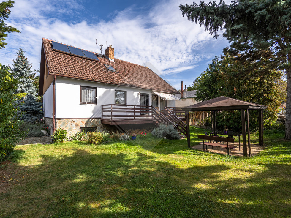 Prodej rodinného domu 260 m², Praha