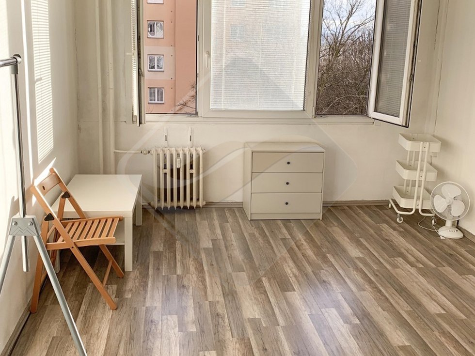 Prodej bytu 1+kk, garsoniery 24 m², Praha