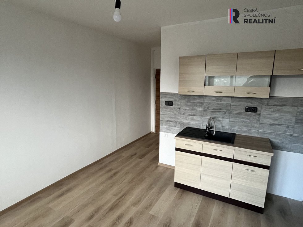 Prodej bytu 1+kk, garsoniery 19 m², Sokolov