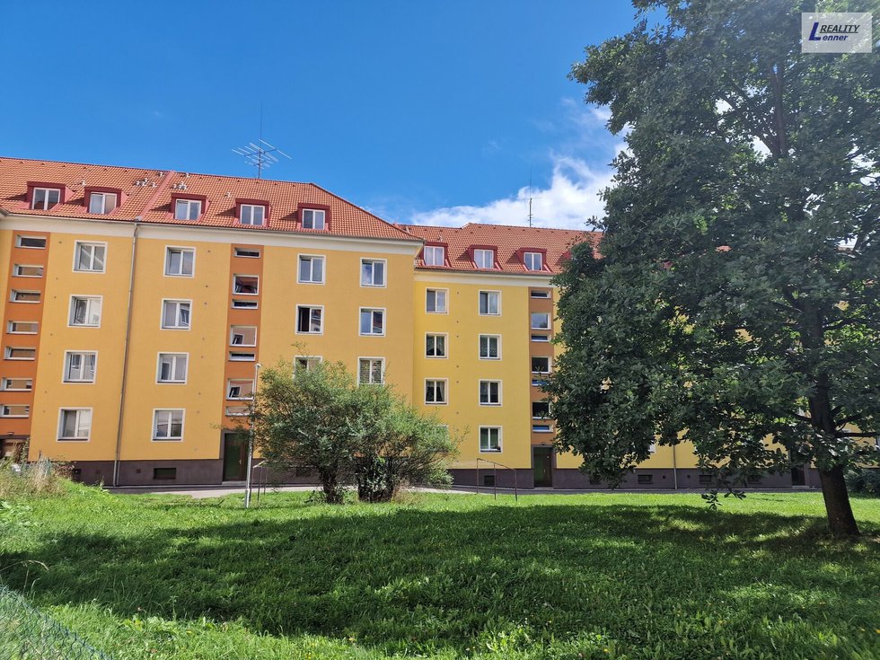 Pronájem bytu 1+1 32 m², Příbram