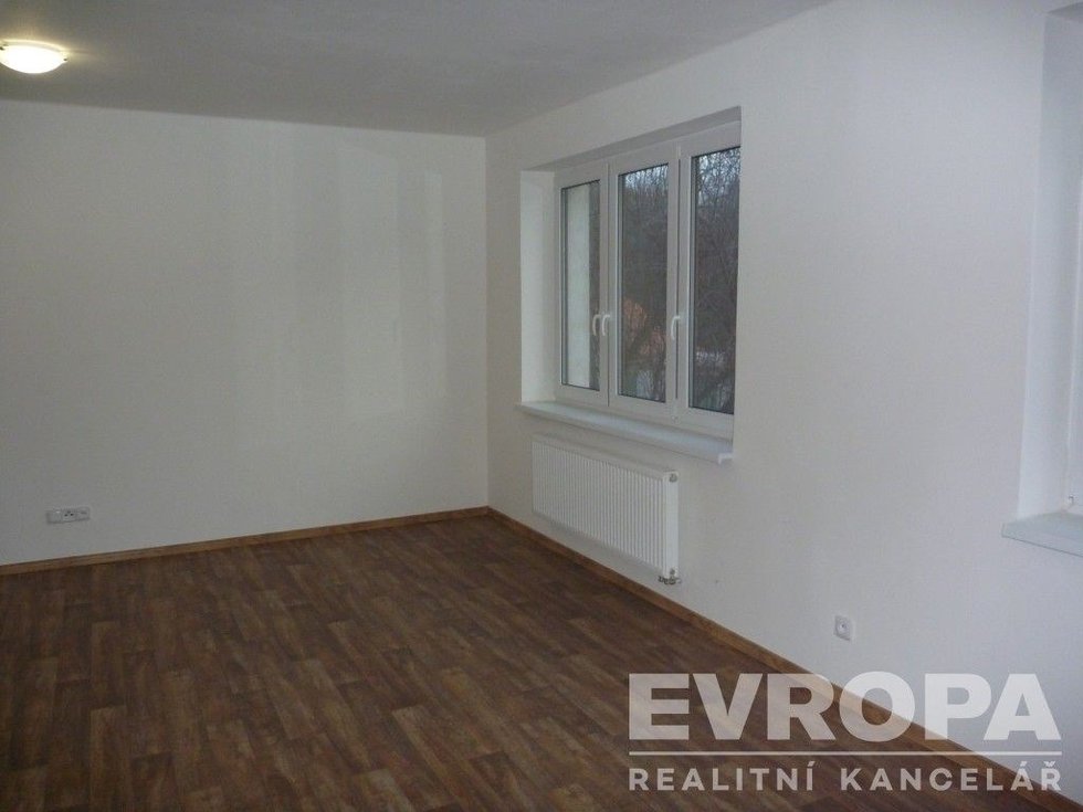 Pronájem bytu 1+kk, garsoniery 32 m², Libochovice