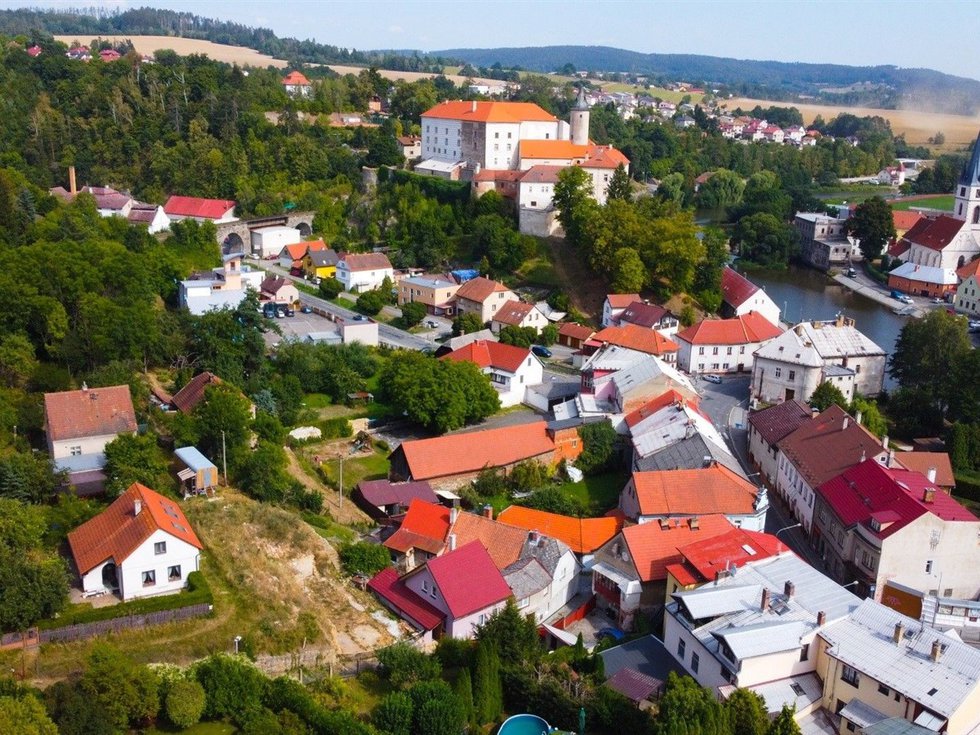 Prodej stavební parcely 2952 m², Ledeč nad Sázavou