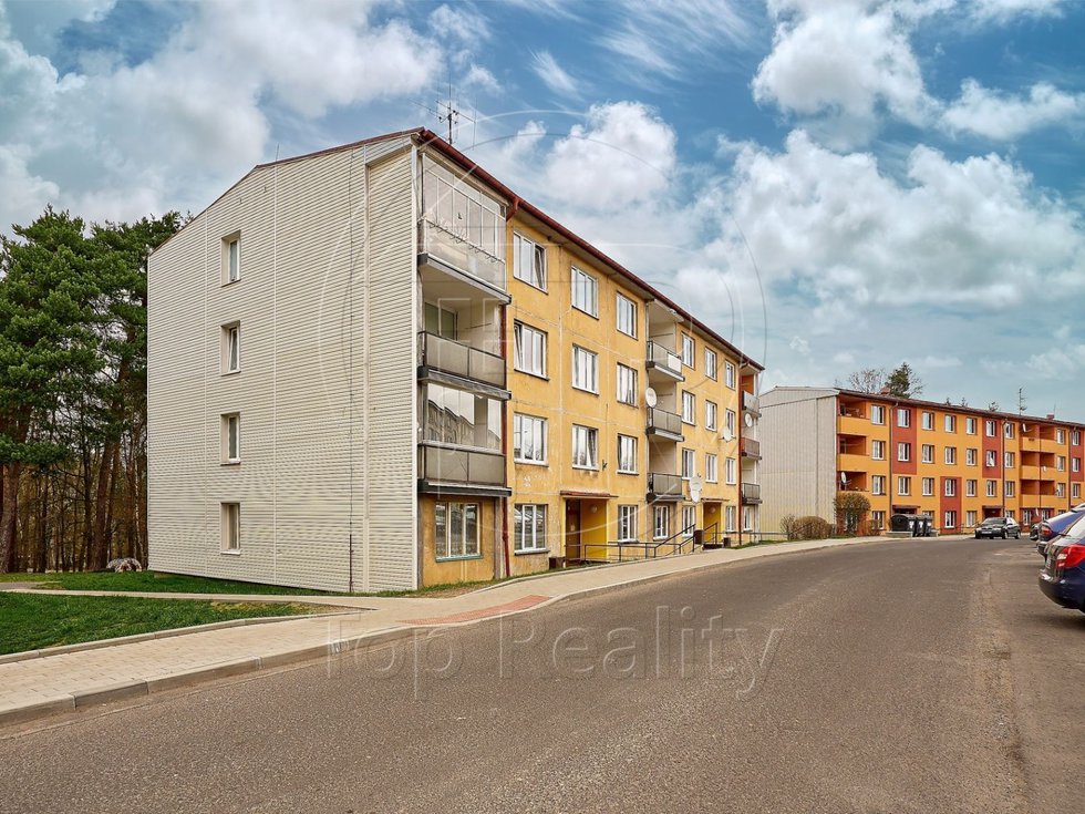 Prodej bytu 4+1 77 m², Bukovany