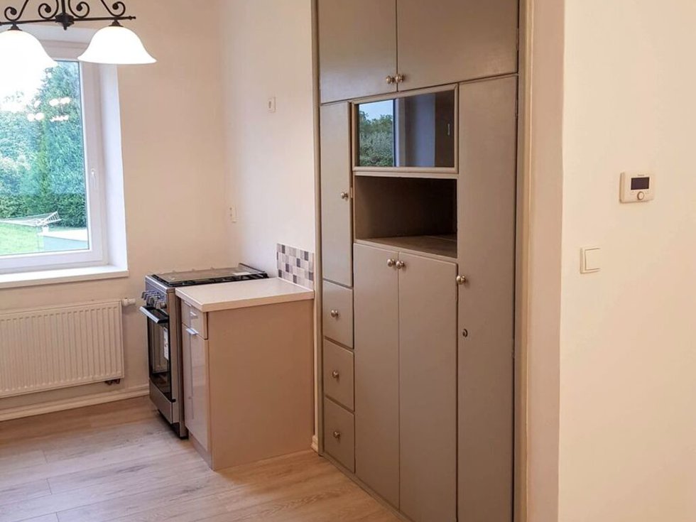 Pronájem bytu 2+kk 80 m², Jinošov