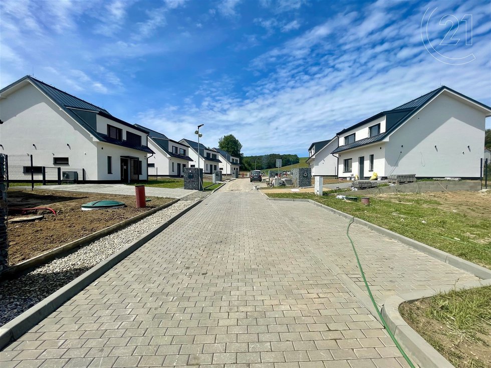 Prodej stavební parcely 495 m², Milonice