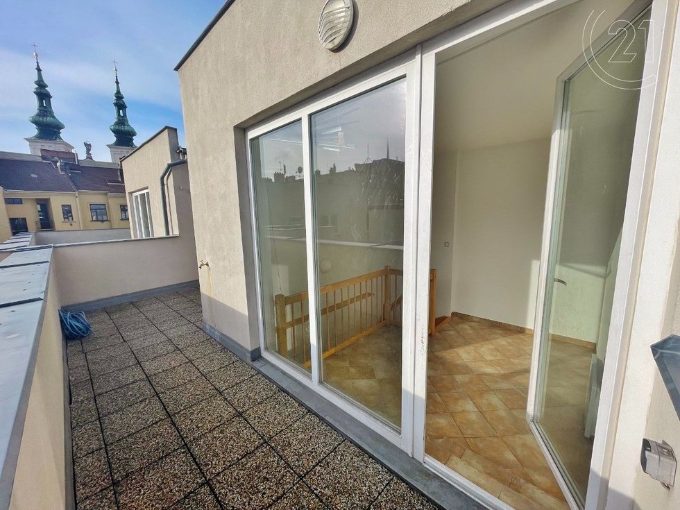 Pronájem bytu 2+kk 84 m², Brno