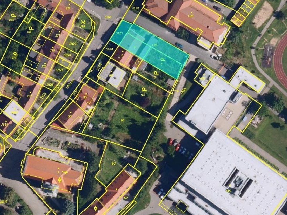 Prodej stavební parcely 745 m², Šlapanice