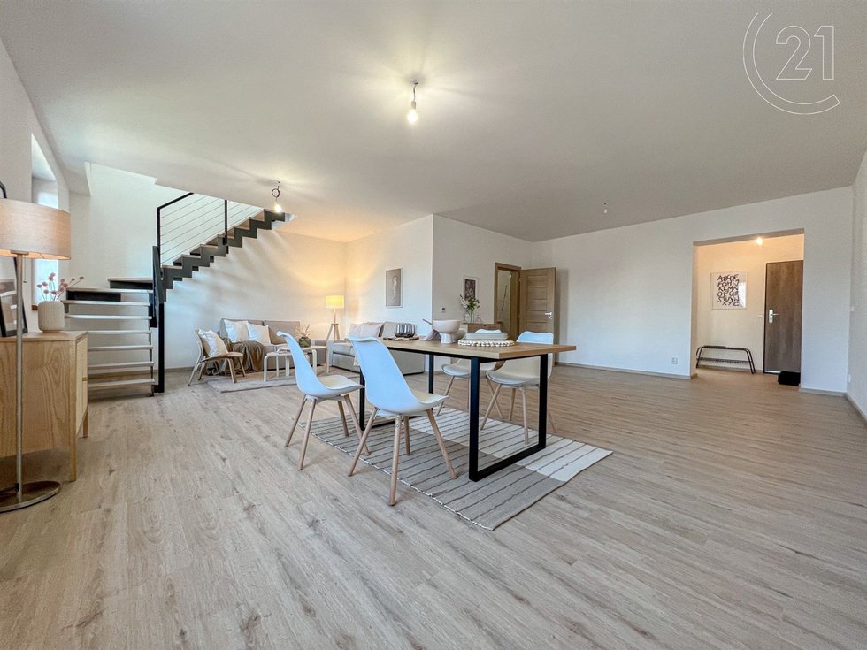 Prodej bytu 4+kk 148 m², Troubsko