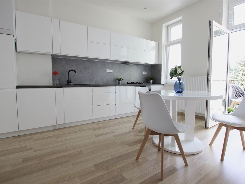 Pronájem bytu 2+1 78 m², Brno