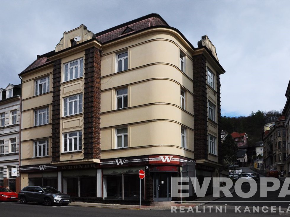 Pronájem obchodu 150 m², Děčín