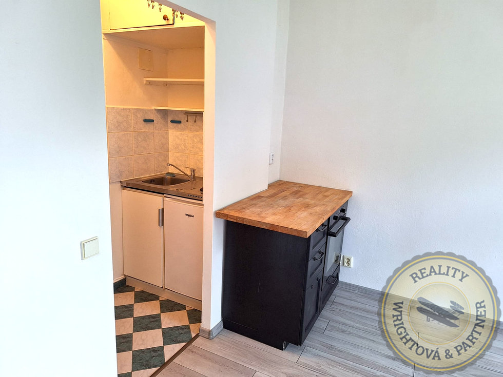 Pronájem bytu 1+kk, garsoniery 18 m², Praha