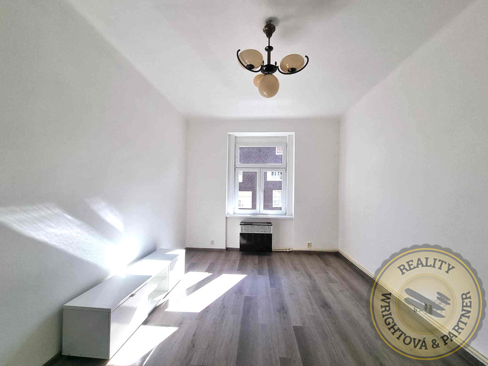 Pronájem bytu 2+1 56 m², Praha