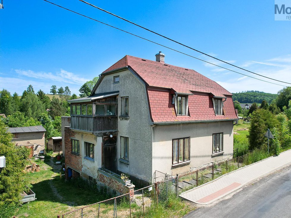 Prodej rodinného domu 296 m², Šluknov